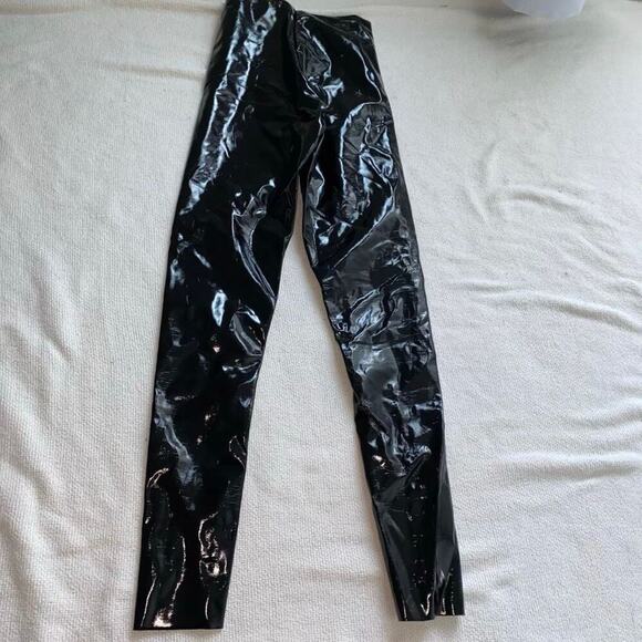 Commando Black Vinyl High Waist Skinny Pants | Sz S - Picture 3 of 4